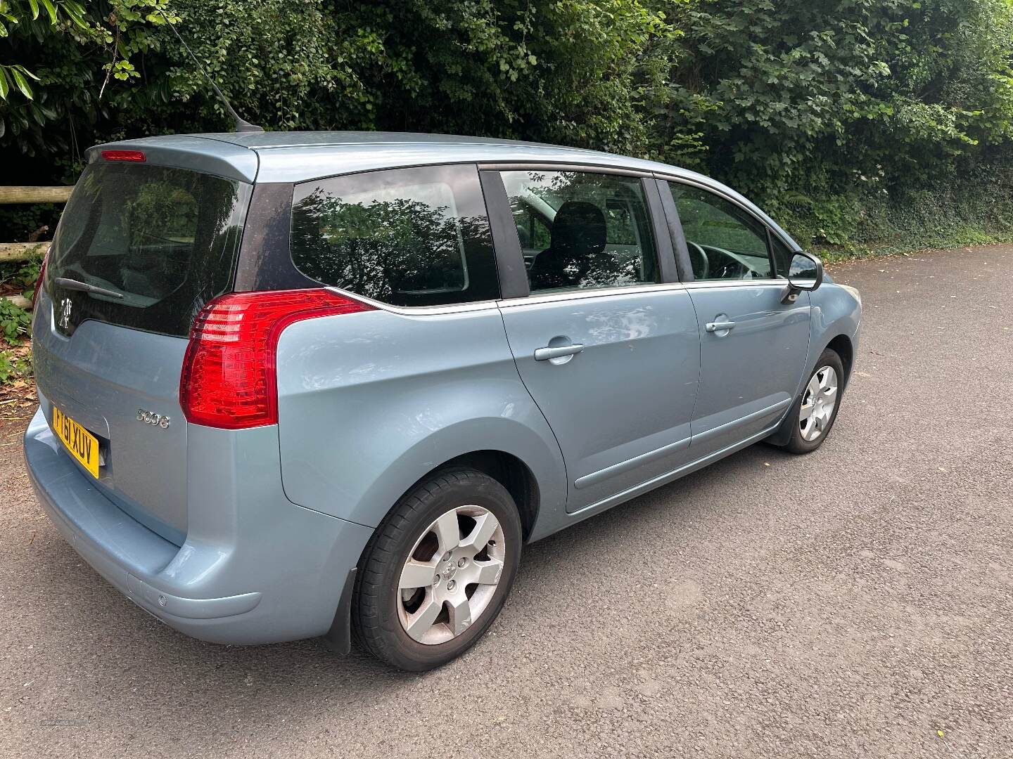 Peugeot 5008 DIESEL ESTATE in Antrim