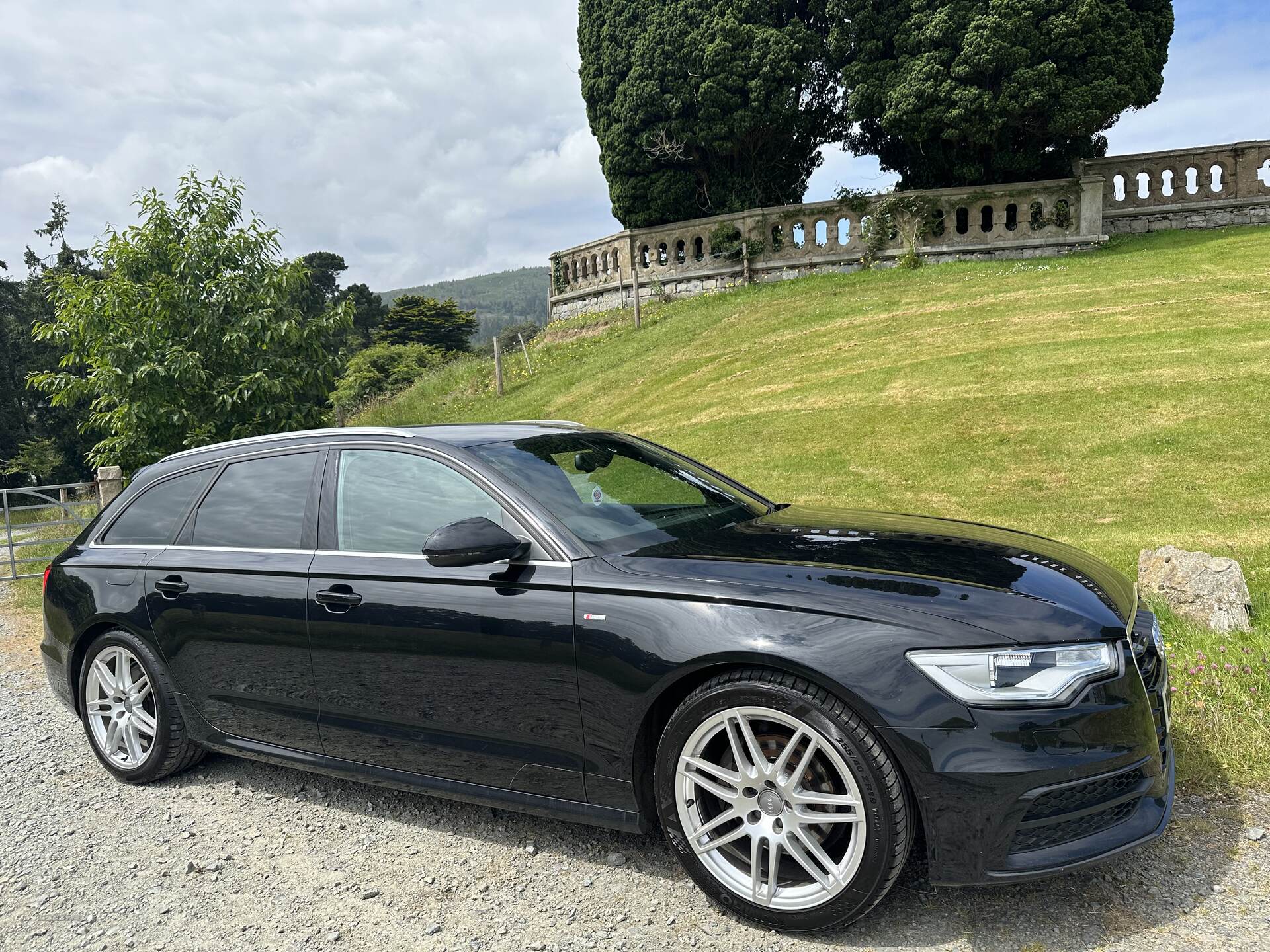 Audi A6 DIESEL AVANT in Down