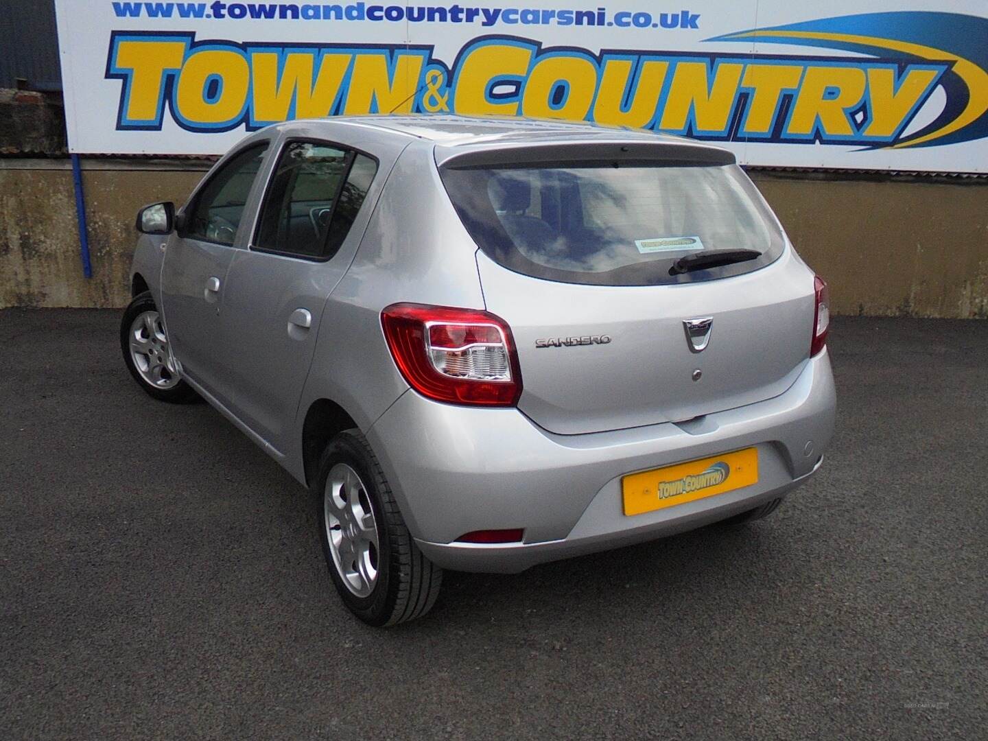 Dacia Sandero DIESEL HATCHBACK in Antrim