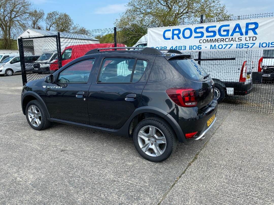 Dacia Sandero Stepway HATCHBACK in Down