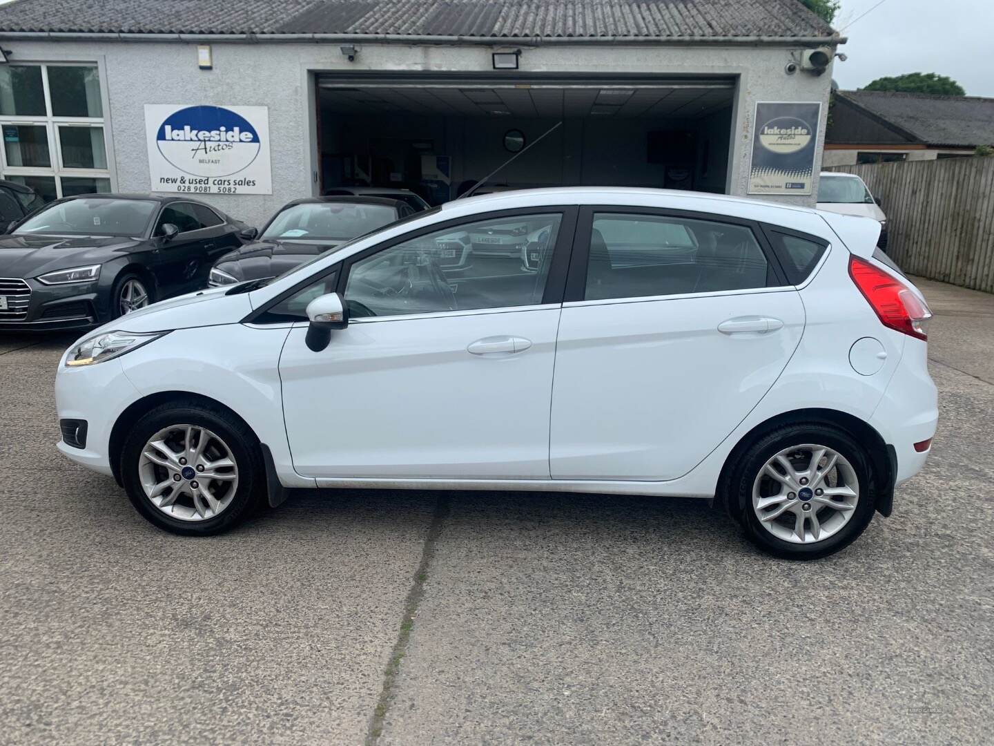 Ford Fiesta HATCHBACK in Down