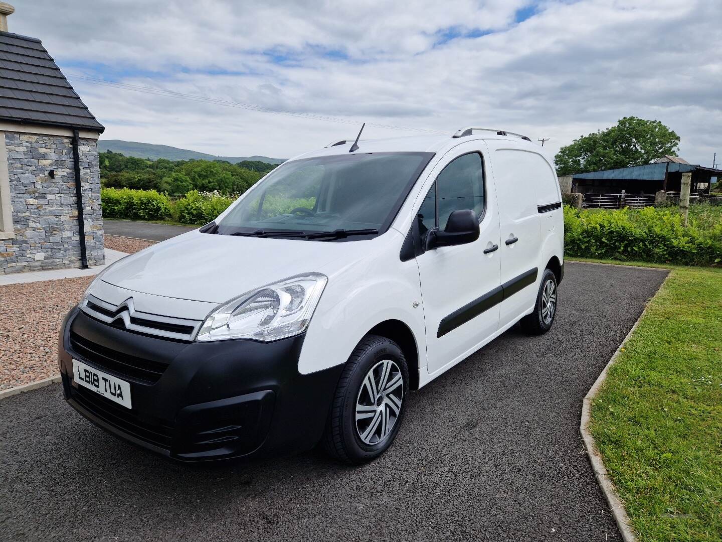 Citroen Berlingo L1 DIESEL in Down