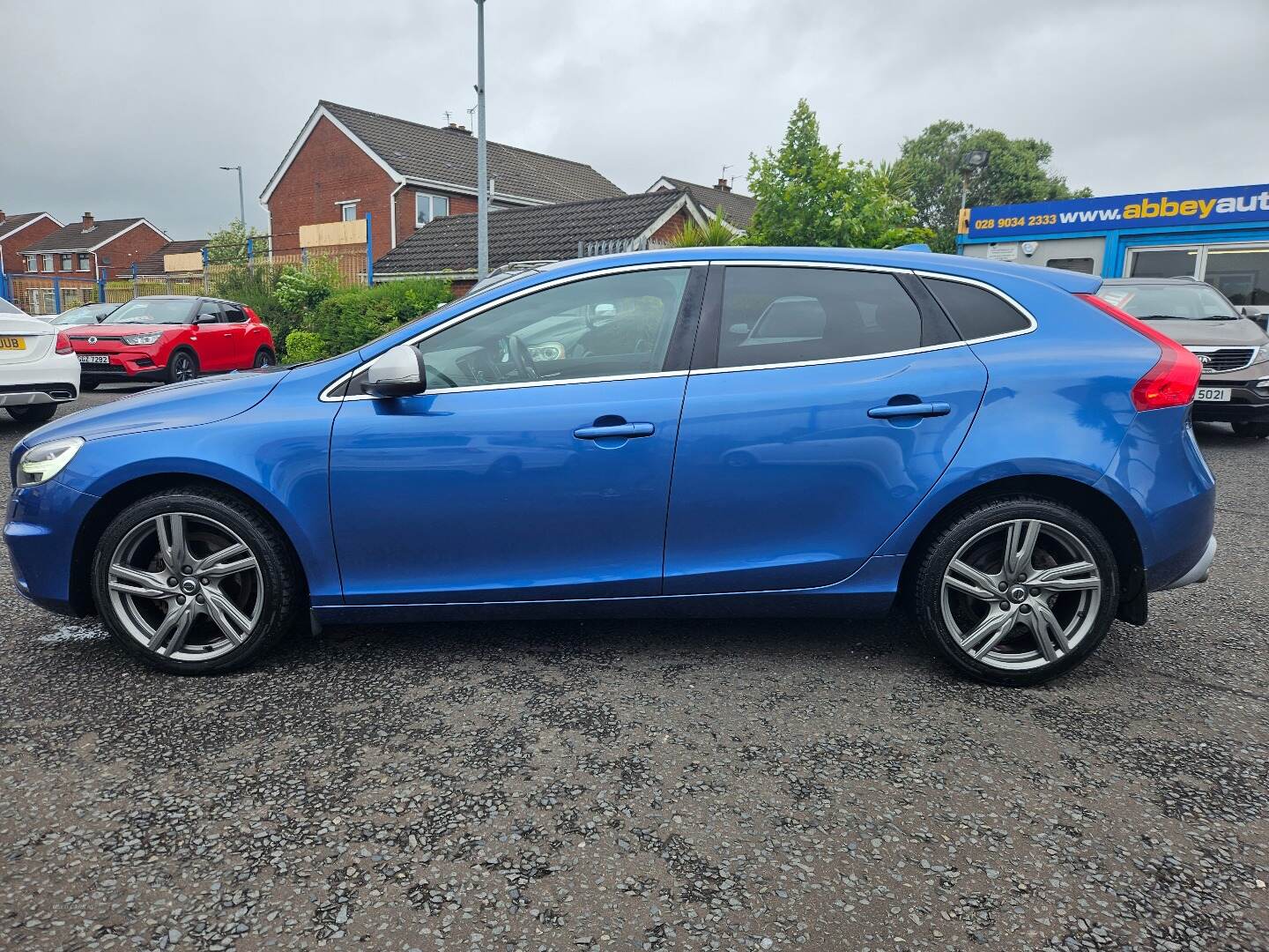 Volvo V40 DIESEL HATCHBACK in Antrim