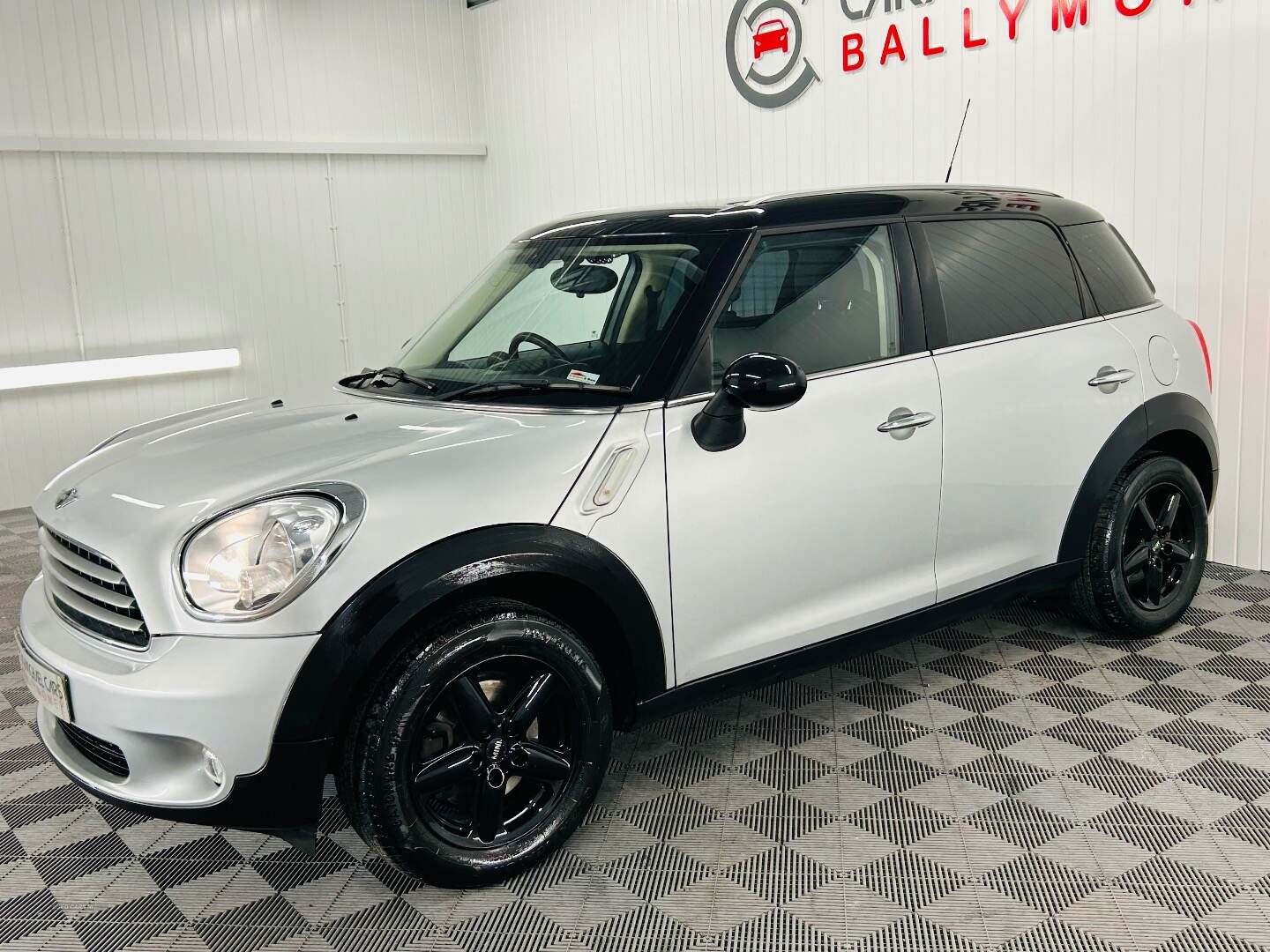 MINI Countryman HATCHBACK in Antrim