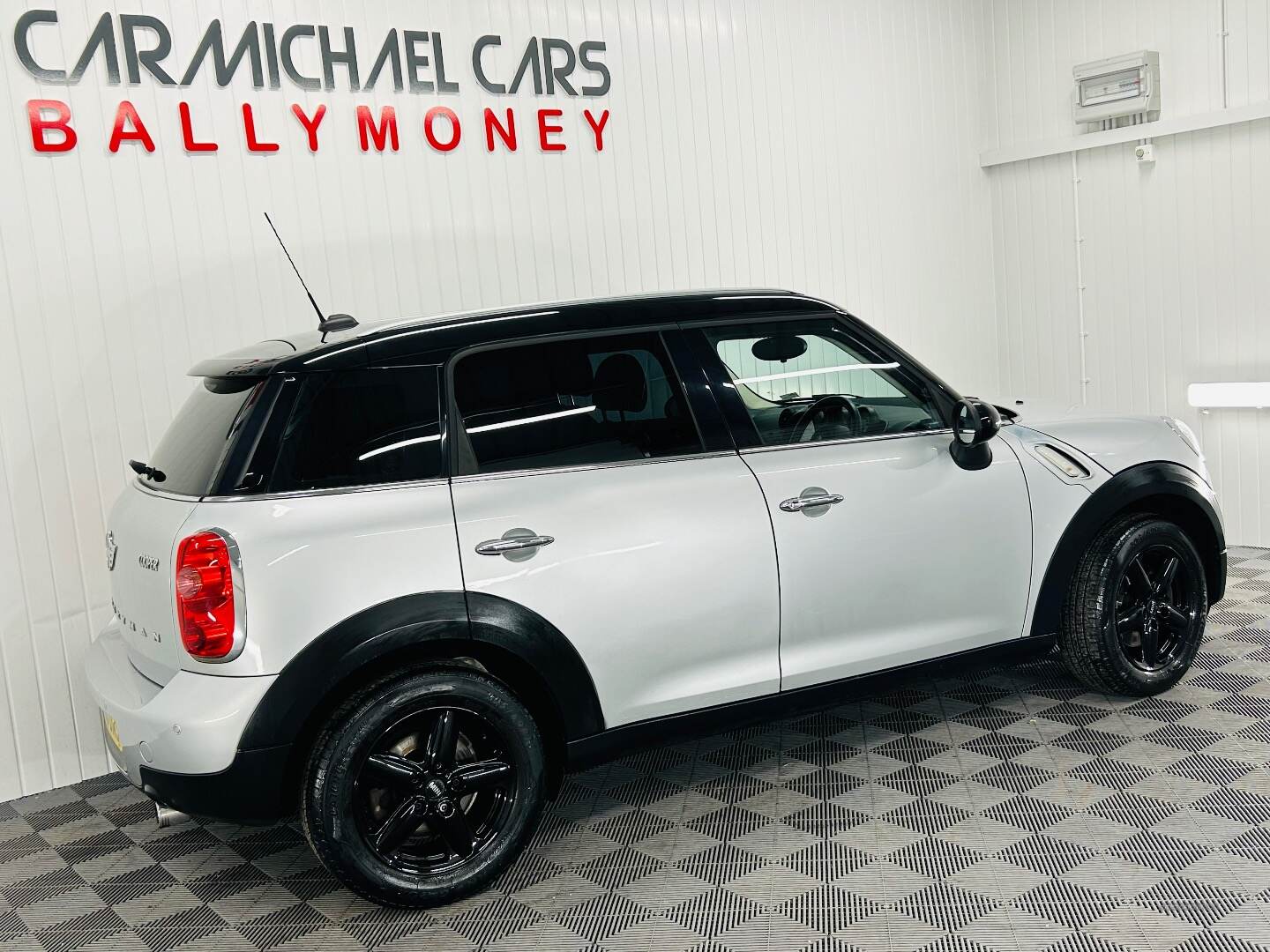 MINI Countryman HATCHBACK in Antrim