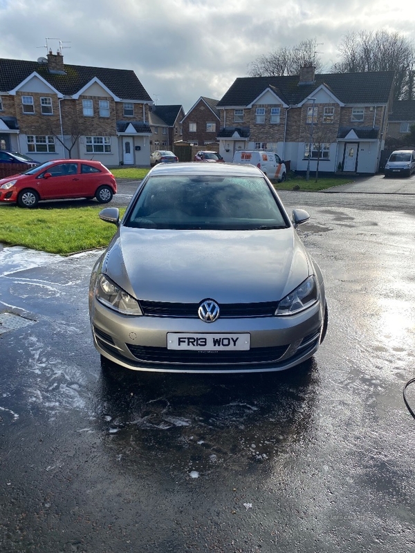 Volkswagen Golf 1.6 TDI 105 S 5dr in Derry / Londonderry