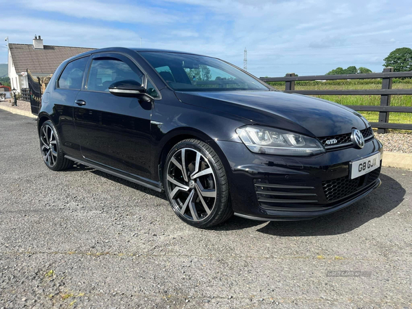 Volkswagen Golf DIESEL HATCHBACK in Derry / Londonderry