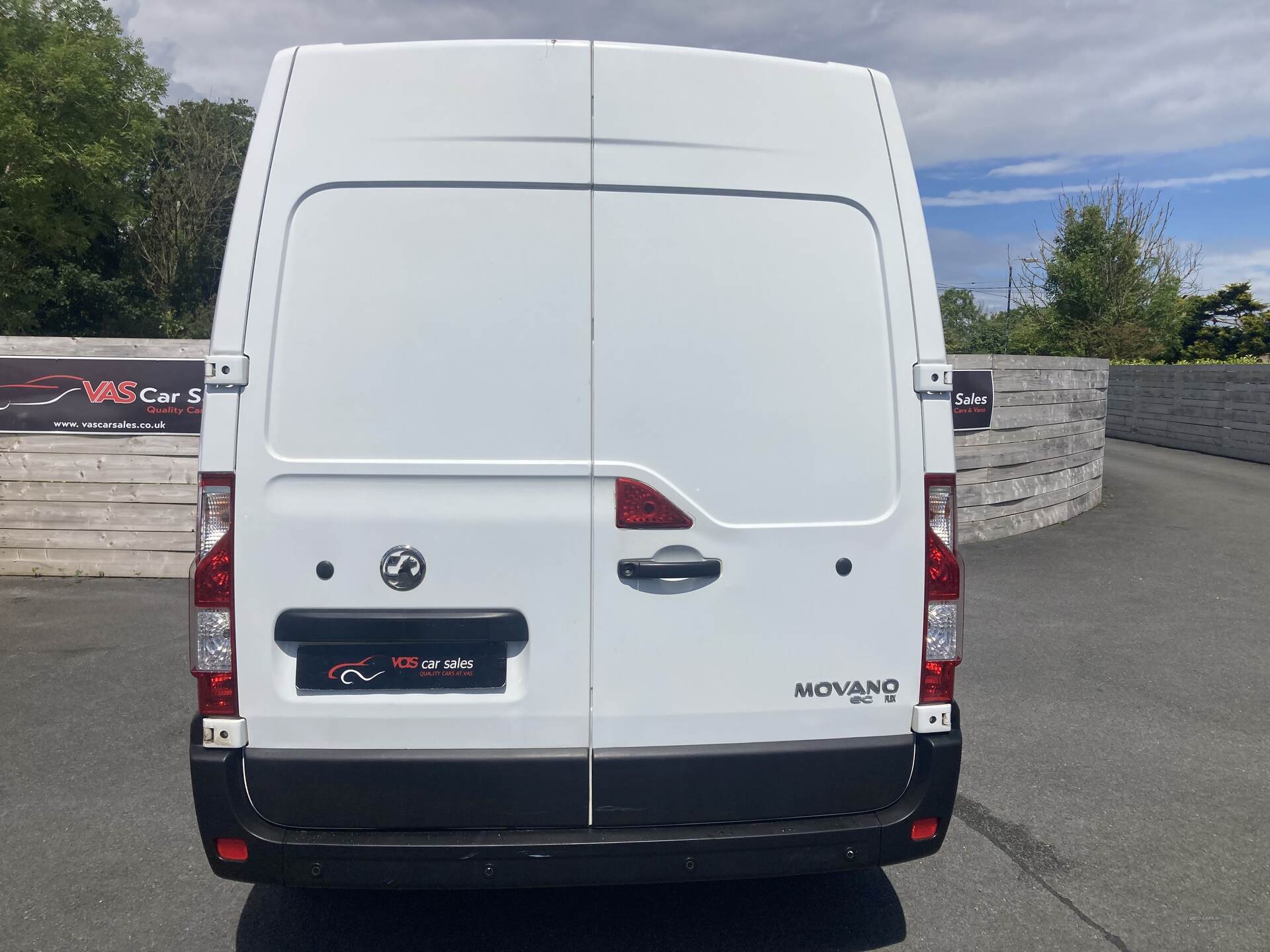 Vauxhall Movano 35 L2 DIESEL FWD in Down