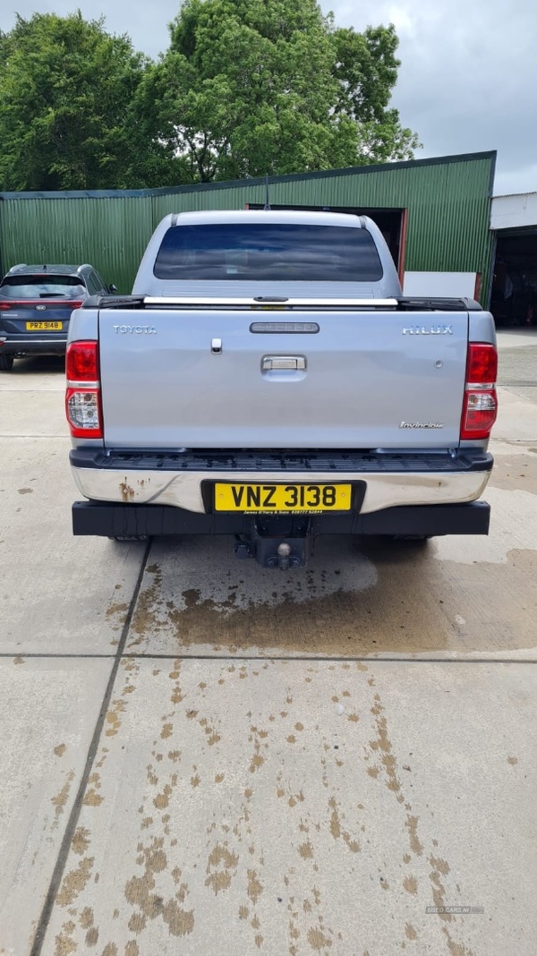 Toyota Hilux Invincible D/Cab Pick Up 3.0 D-4D 4WD 171 in Derry / Londonderry