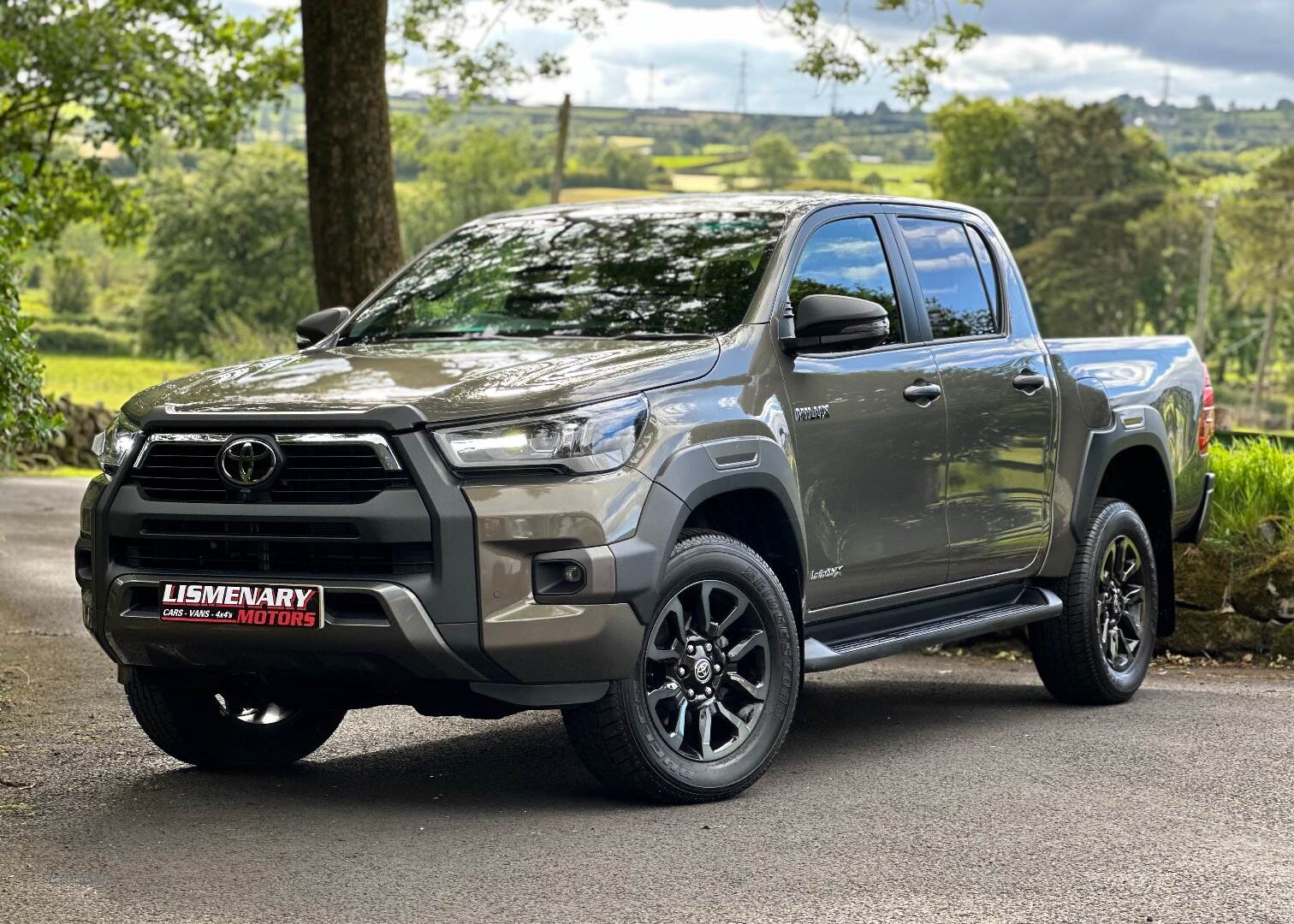 Toyota Hilux DIESEL in Antrim