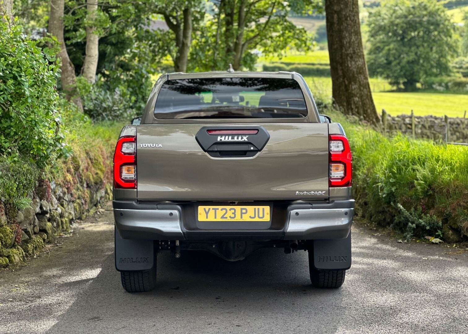 Toyota Hilux DIESEL in Antrim