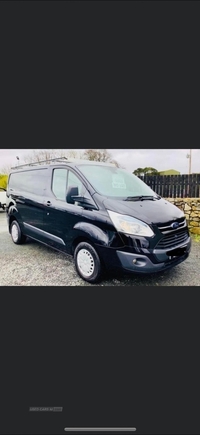 Ford Transit Custom 2.2 TDCi 100ps Low Roof Trend Van in Down