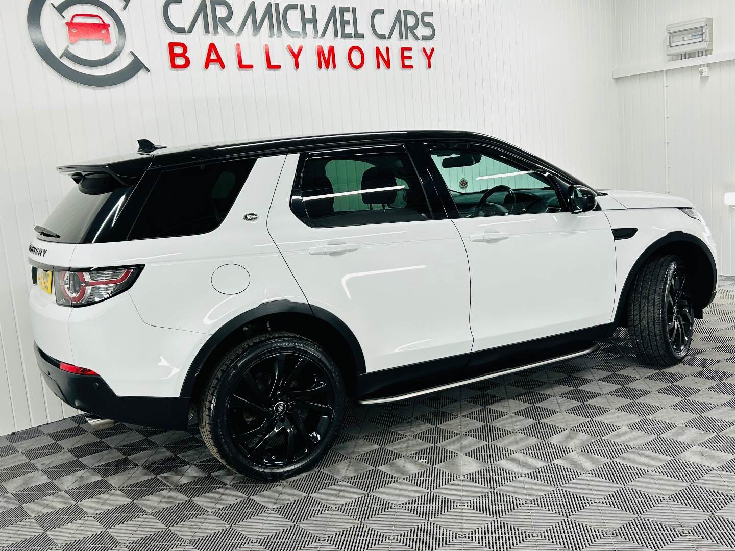 Land Rover Discovery Sport DIESEL SW in Antrim