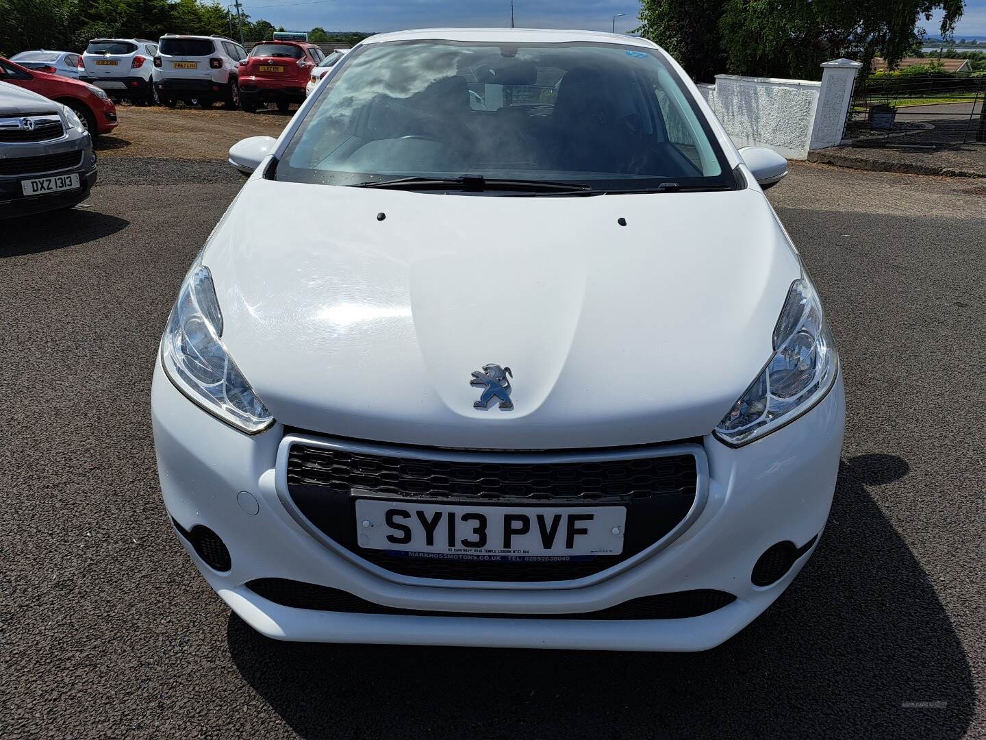 Peugeot 208 HATCHBACK in Antrim