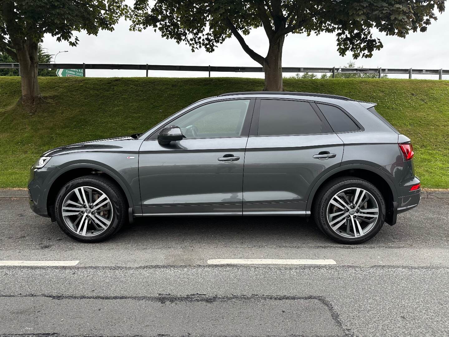 Audi Q5 DIESEL ESTATE in Down