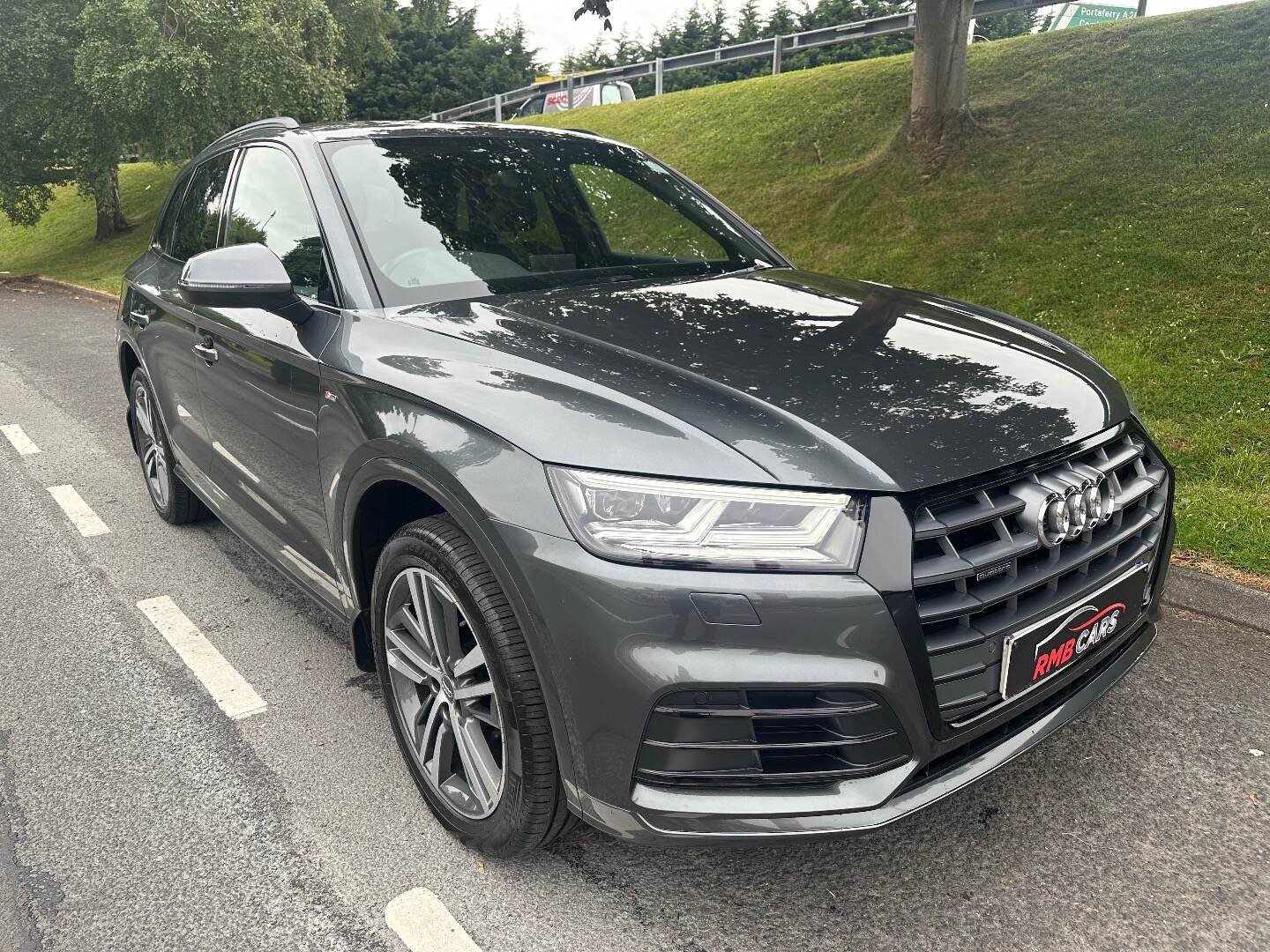 Audi Q5 DIESEL ESTATE in Down