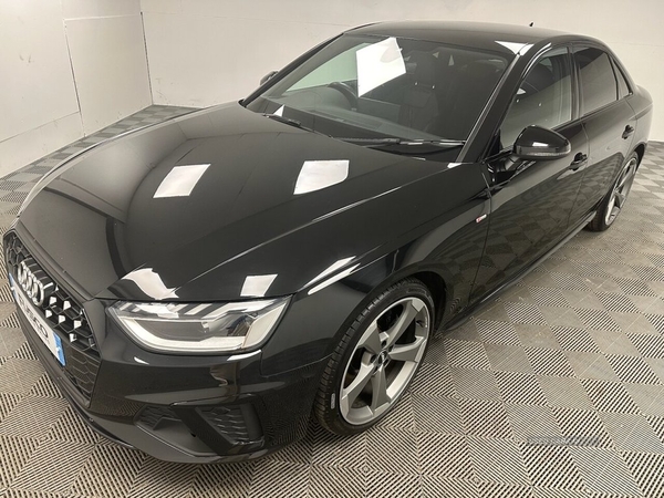 Audi A4 2.0 TDI S LINE BLACK EDITION MHEV 4d 161 BHP AUTOMATIC, 19" ALLOYS, LEATHER in Down