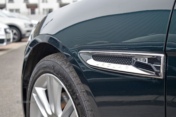 Jaguar XE 2.0 GTDI PORTFOLIO 4d 237 BHP *FULL HISTORY . PANORAMIC SUNROOF* in Down