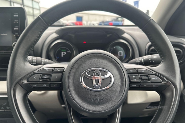 Toyota Yaris 1.5 Hybrid Excel 5dr CVT - REVERSING CAMERA, BLUETOOTH, CLIMATE CONTROL - TAKE ME HOME in Armagh