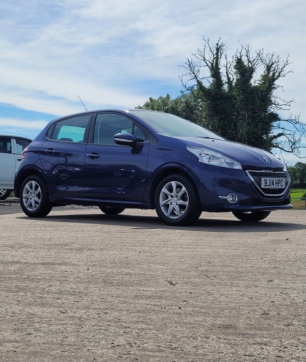 Peugeot 208 HATCHBACK in Fermanagh