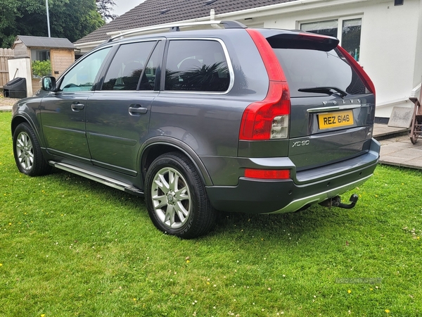 Volvo XC90 2.4 D5 SE Lux 5dr Geartronic in Antrim