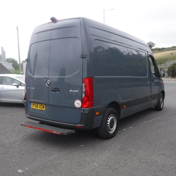 Mercedes Sprinter mwb high roof panel van . in Down