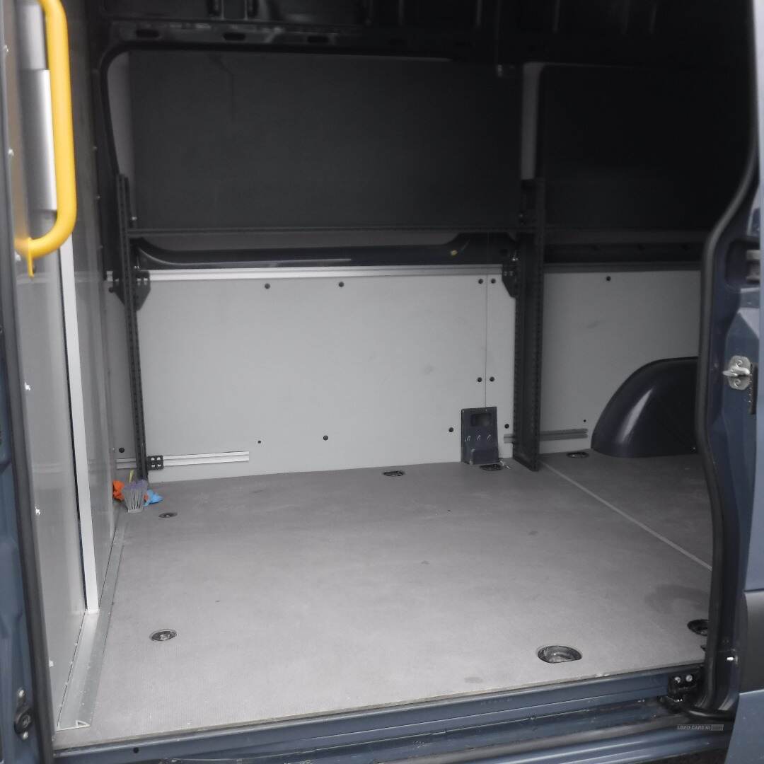 Mercedes Sprinter Sprinter mwb high roof panel van . in Down