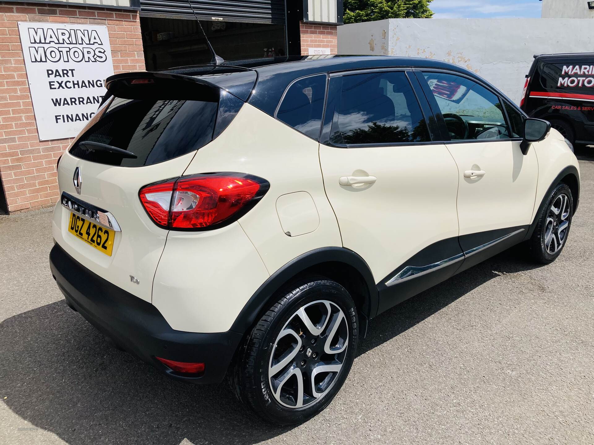 Renault Captur HATCHBACK in Antrim