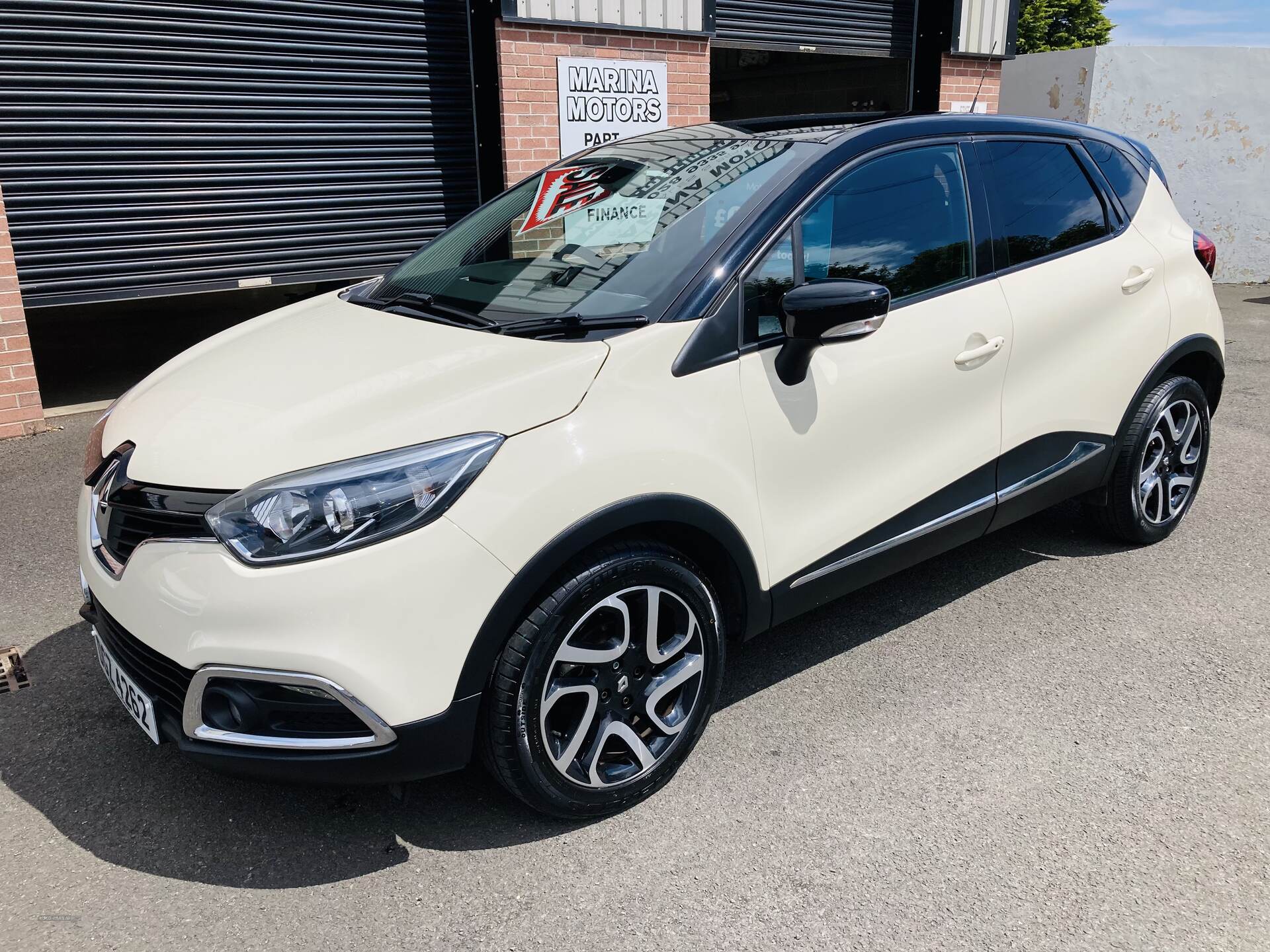 Renault Captur HATCHBACK in Antrim