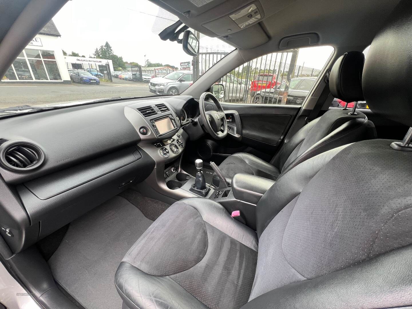 Toyota RAV4 DIESEL ESTATE in Antrim