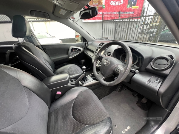 Toyota RAV4 DIESEL ESTATE in Antrim