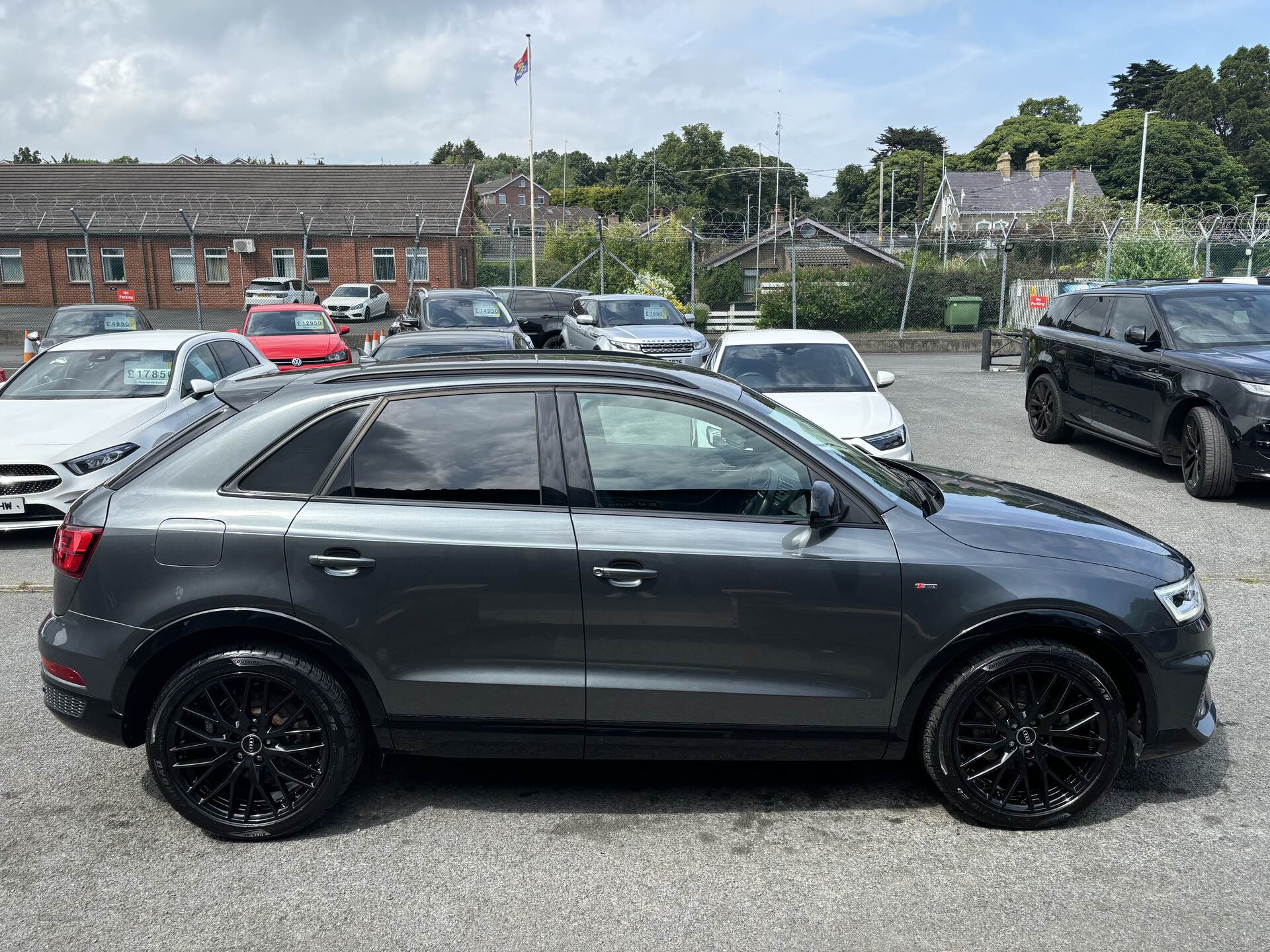 Audi Q3 ESTATE SPECIAL EDITIONS in Down