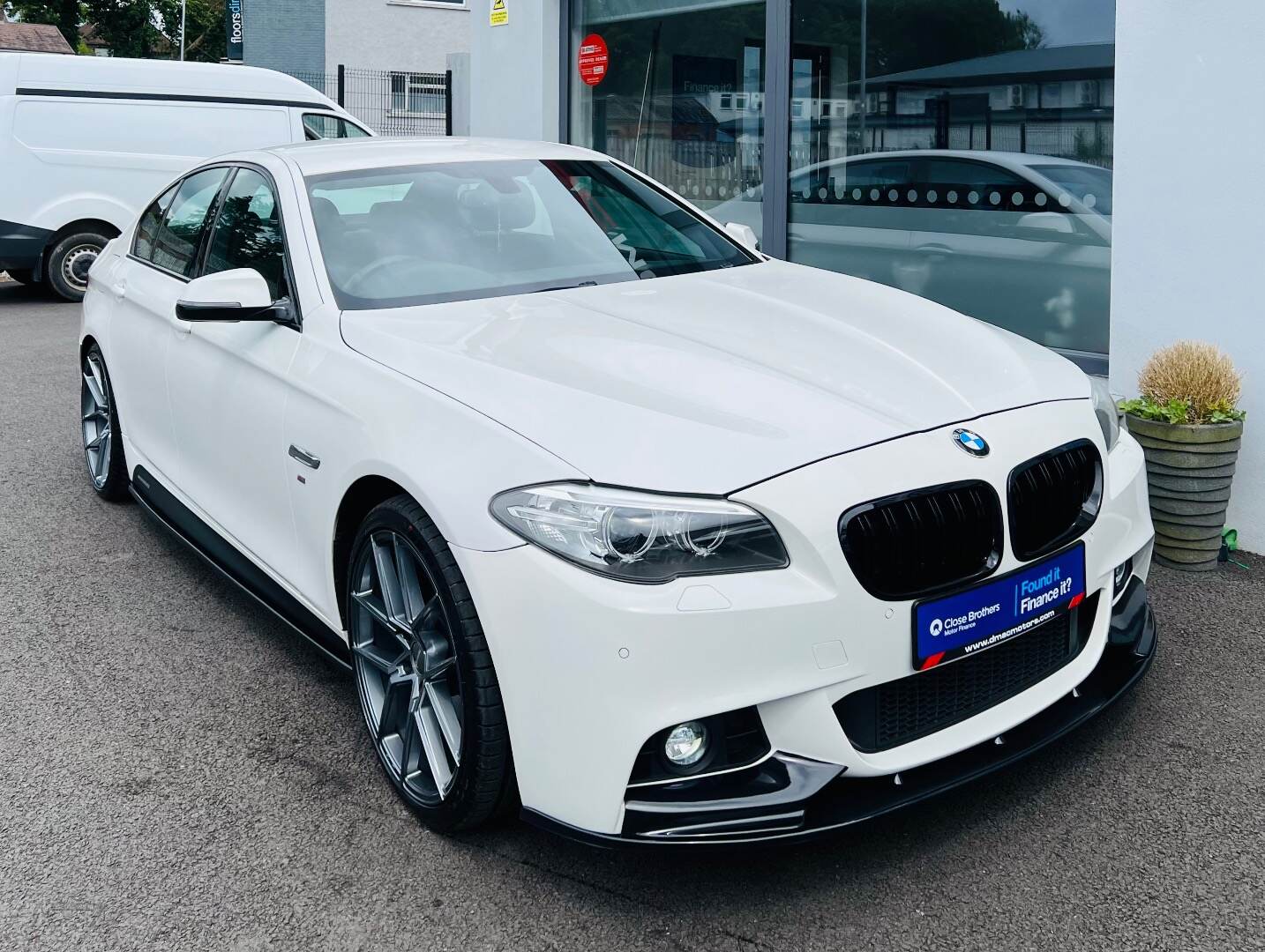 BMW 5 Series DIESEL SALOON in Tyrone