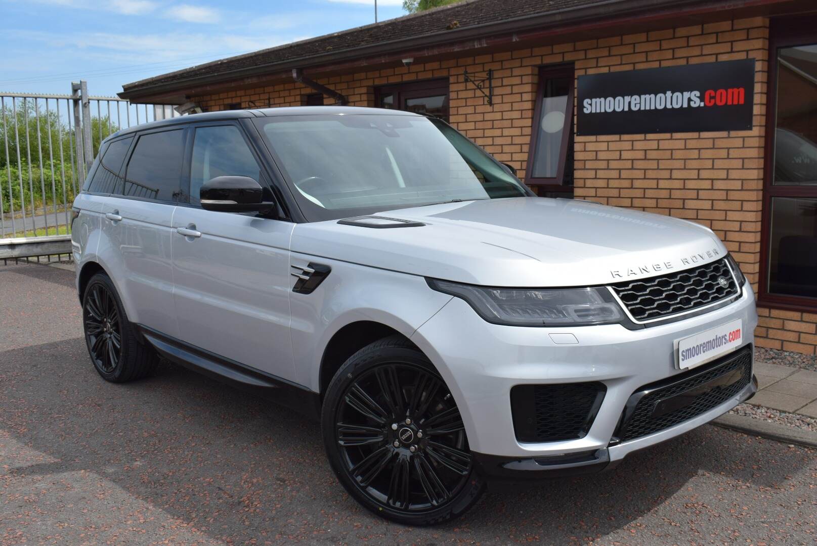 Land Rover Range Rover Sport DIESEL ESTATE in Antrim