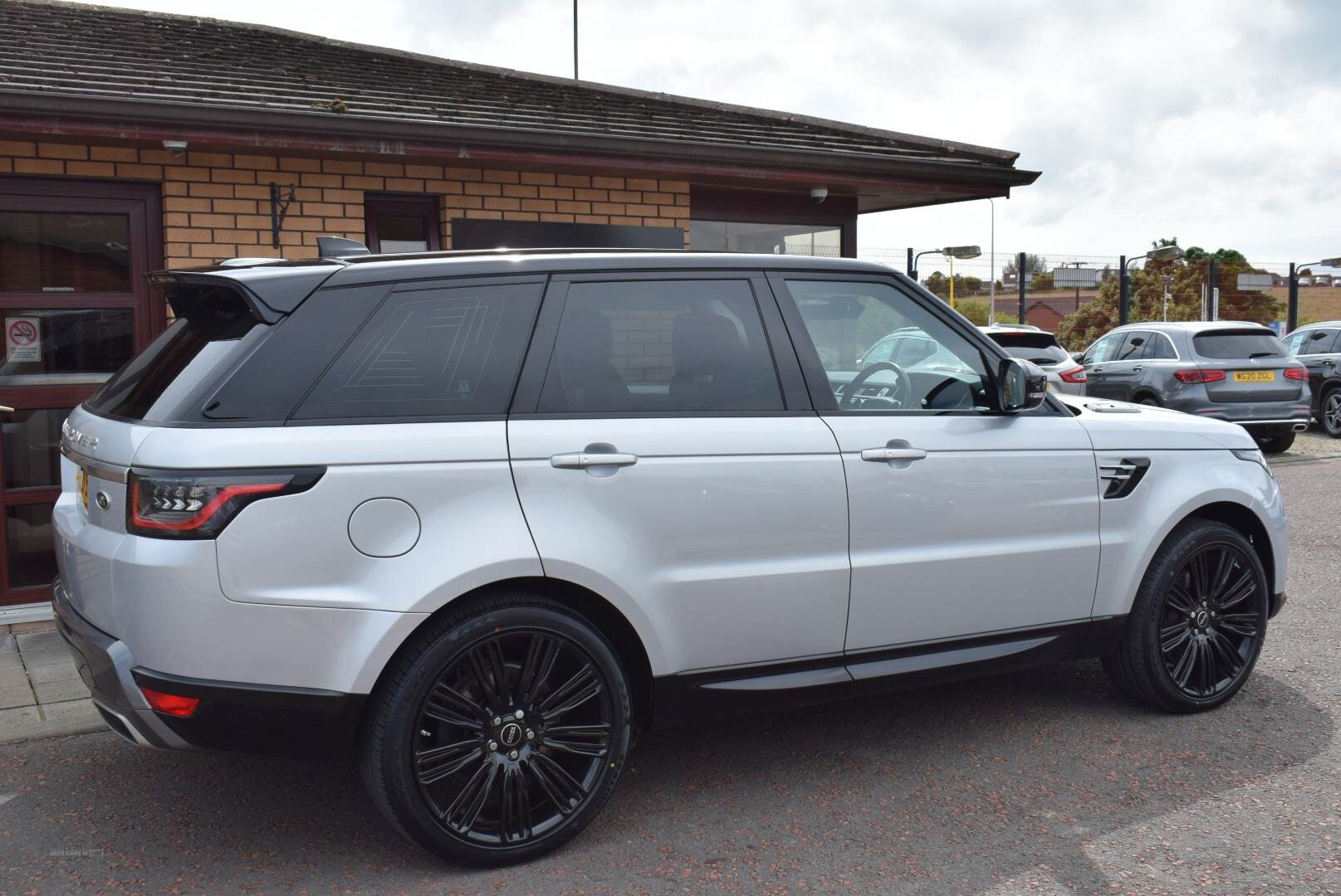 Land Rover Range Rover Sport DIESEL ESTATE in Antrim