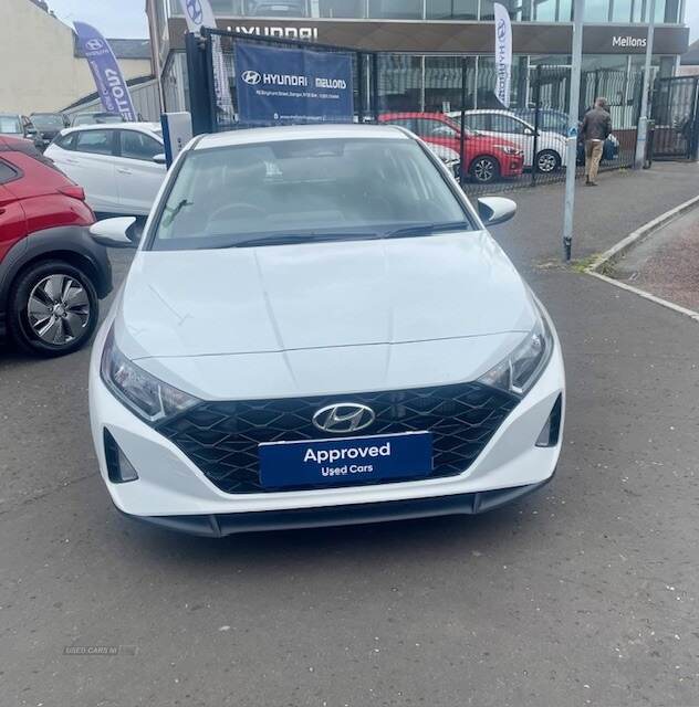 Hyundai i20 HATCHBACK in Down