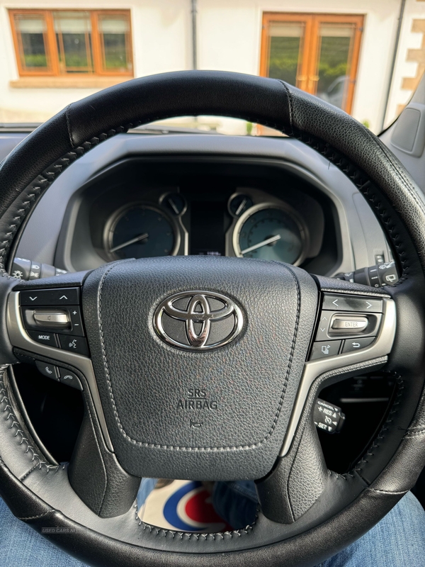Toyota Land Cruiser 2.8 D-4D 204 Active 3dr Auto 5 Seats in Armagh