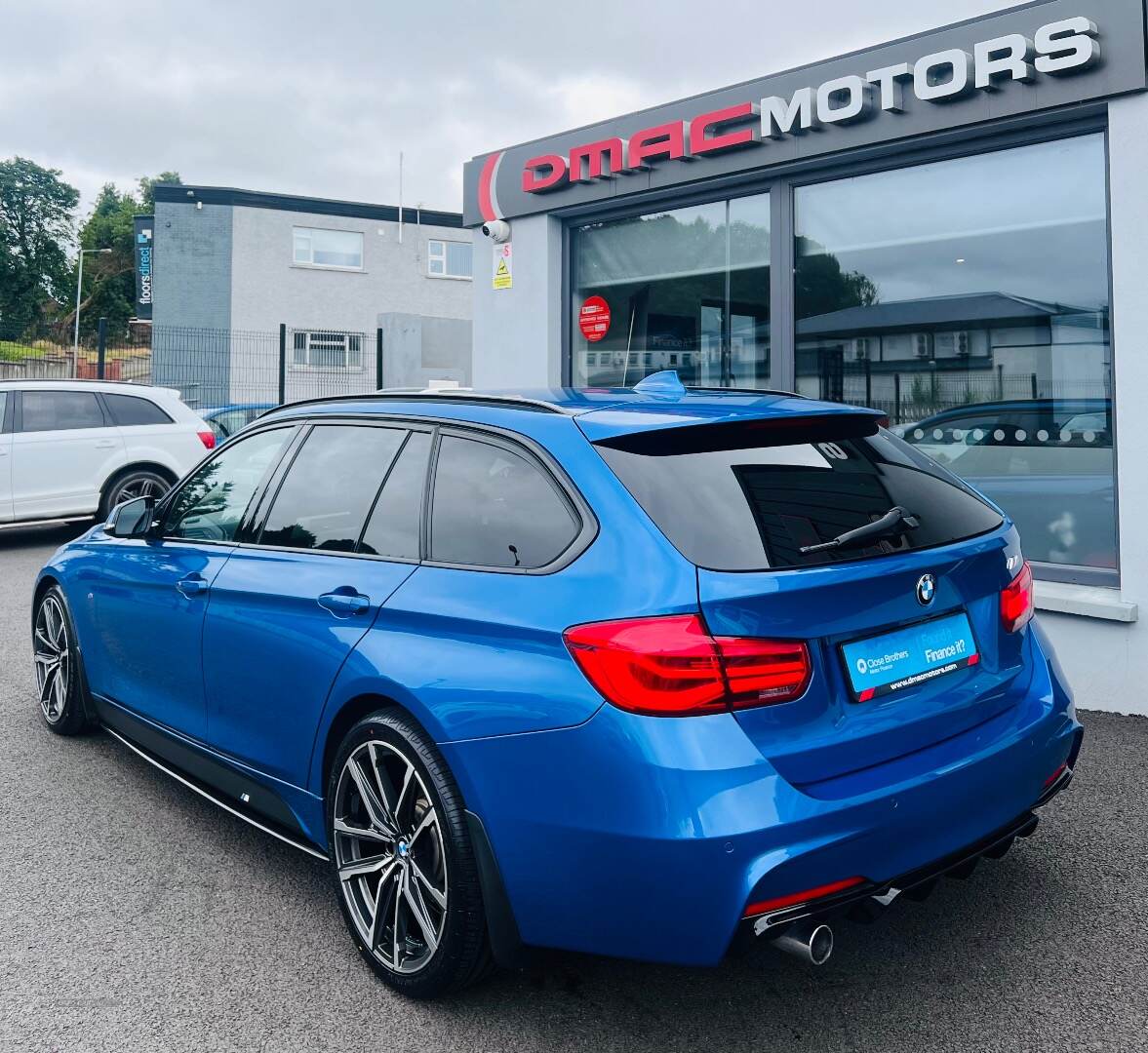 BMW 3 Series DIESEL TOURING in Tyrone