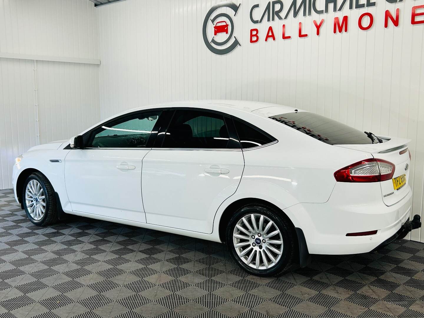 Ford Mondeo DIESEL HATCHBACK in Antrim