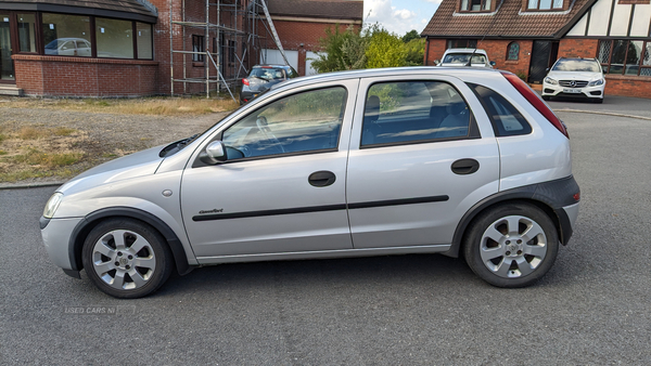 Vauxhall Corsa 1.2i 16V Comfort 5dr in Down