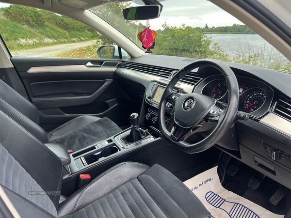 Volkswagen Passat DIESEL SALOON in Derry / Londonderry