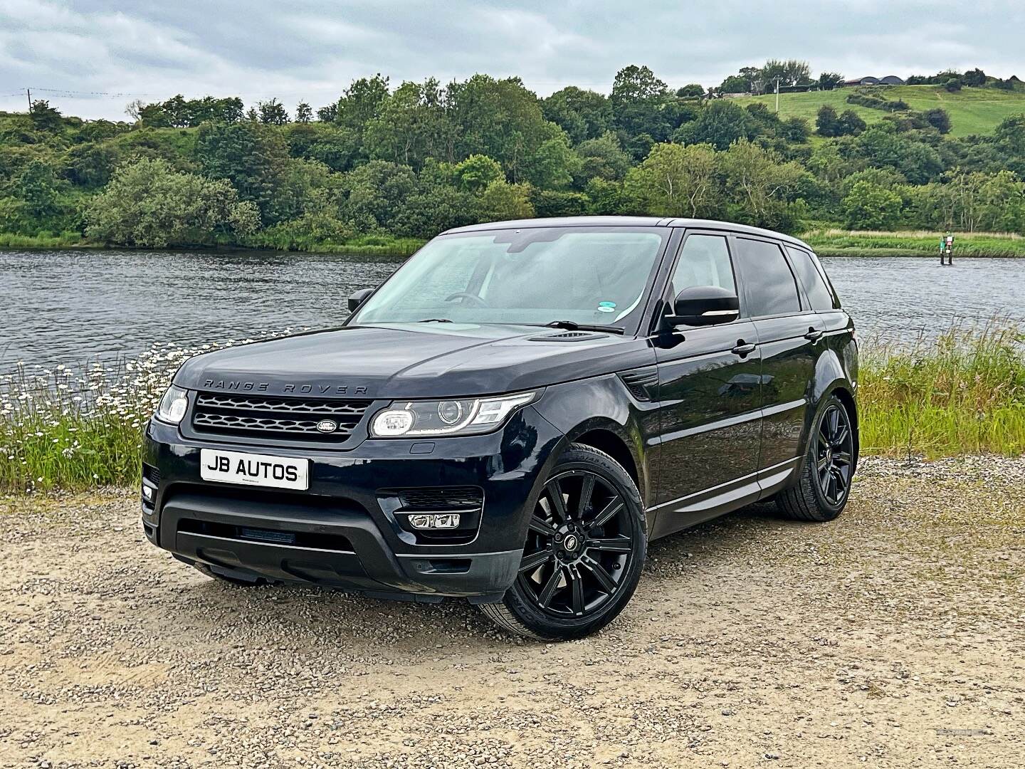 Land Rover Range Rover Sport DIESEL ESTATE in Derry / Londonderry