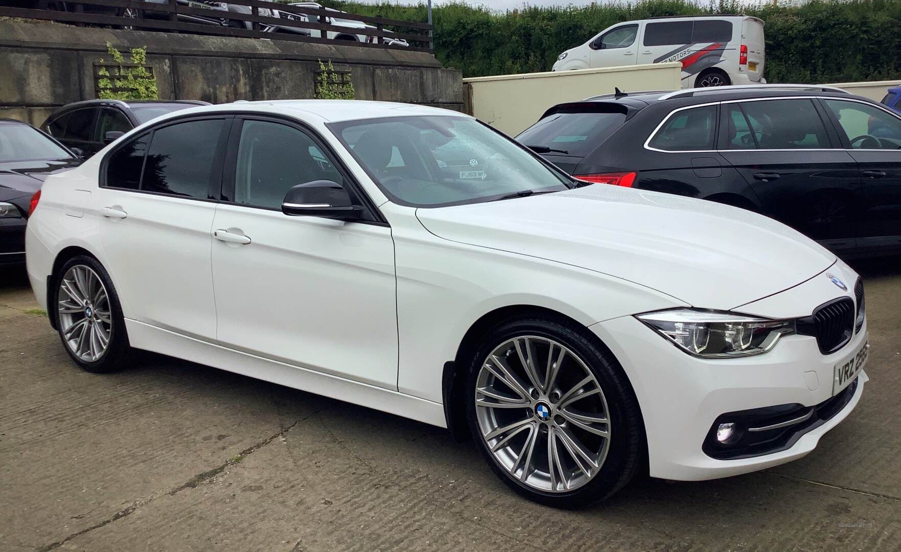 BMW 3 Series DIESEL SALOON in Derry / Londonderry