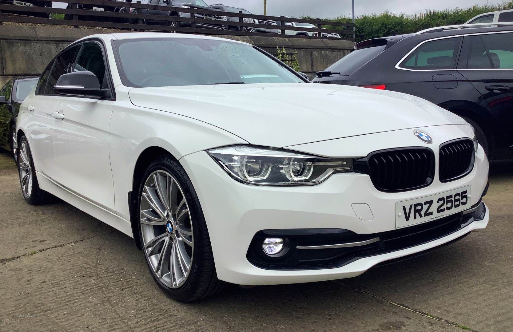 BMW 3 Series DIESEL SALOON in Derry / Londonderry