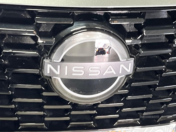 Nissan Qashqai 1.3 Dig-T Mh Acenta Premium 5Dr in Antrim