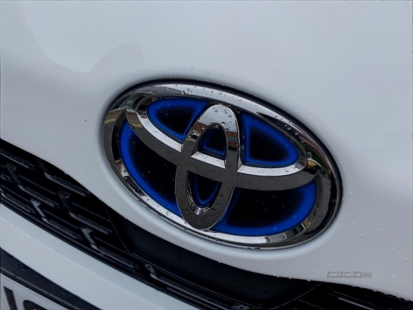 Toyota Yaris Cross 1.5 Hybrid Excel Awd 5Dr Cvt in Down