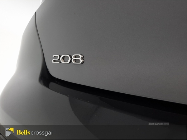 Peugeot 208 1.2 PureTech 100 Allure Premium 5dr in Down