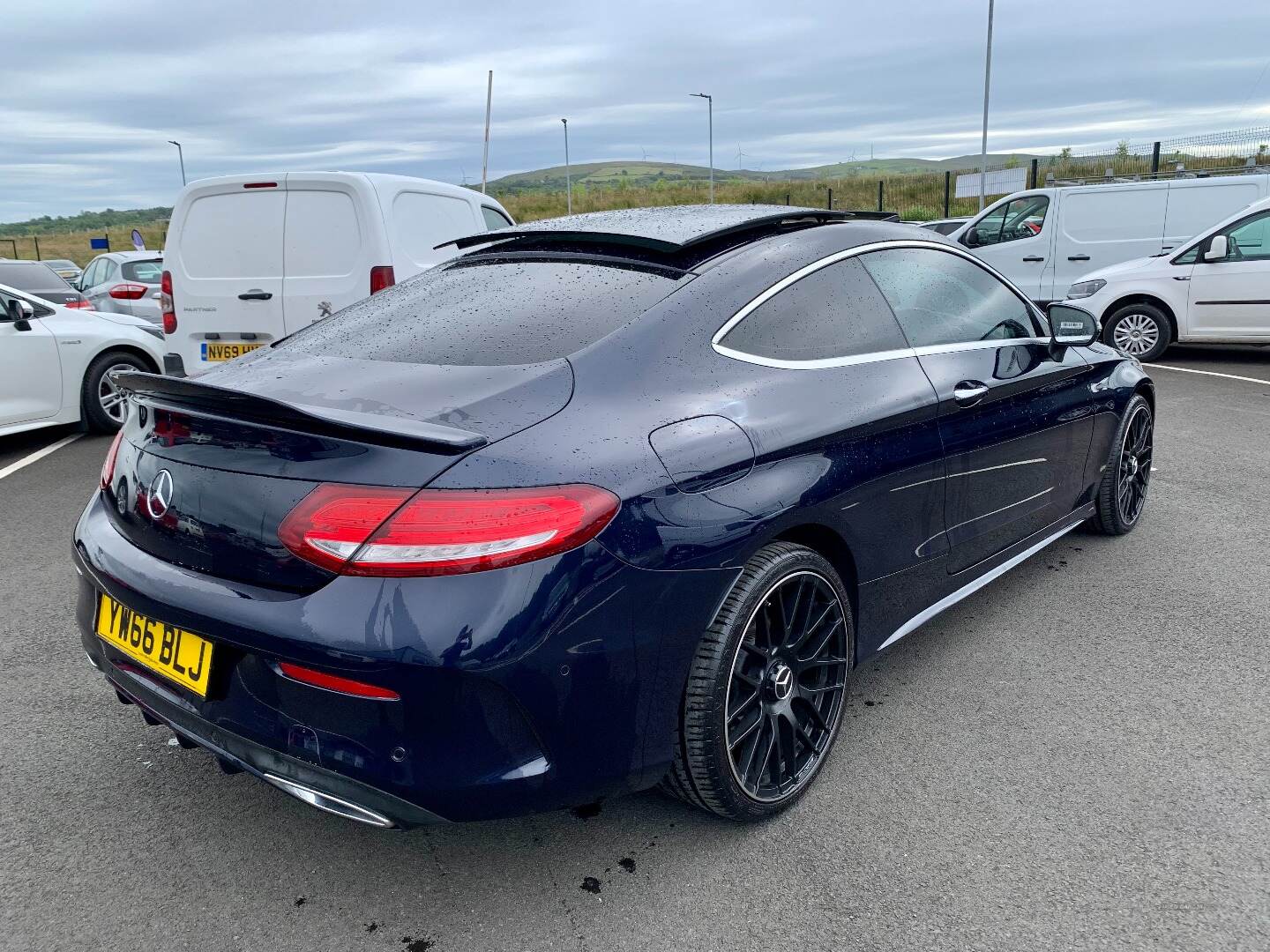 Mercedes C-Class DIESEL COUPE in Derry / Londonderry