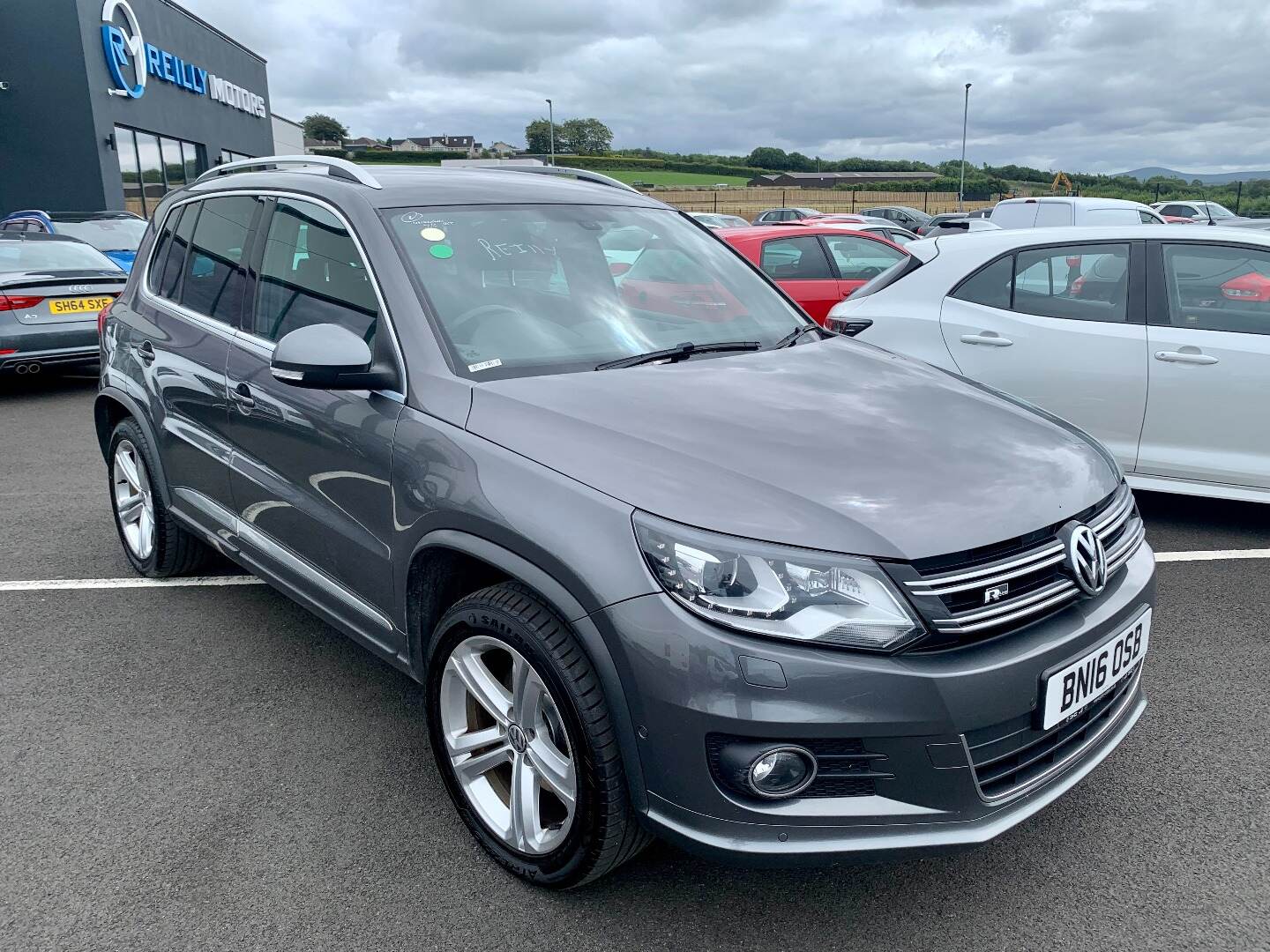 Volkswagen Tiguan DIESEL ESTATE in Derry / Londonderry