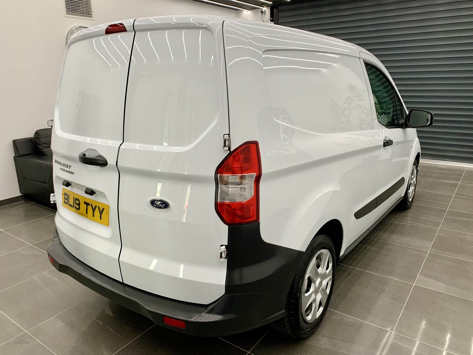 Ford Transit Courier DIESEL in Derry / Londonderry